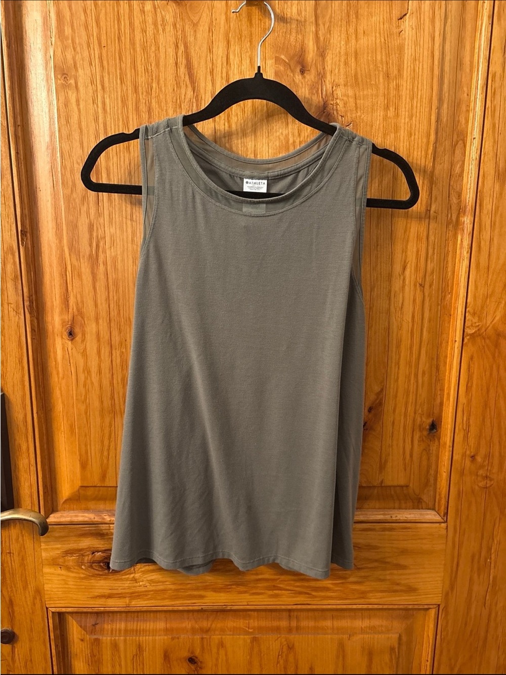 Athleta Sleeveless Tank Top in Olive